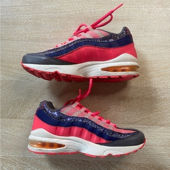 Nike Air Max 95 Purple Racer Pink Retro Doodle Sneakers Tennis Shoes Colorful - Picture 3 of 9